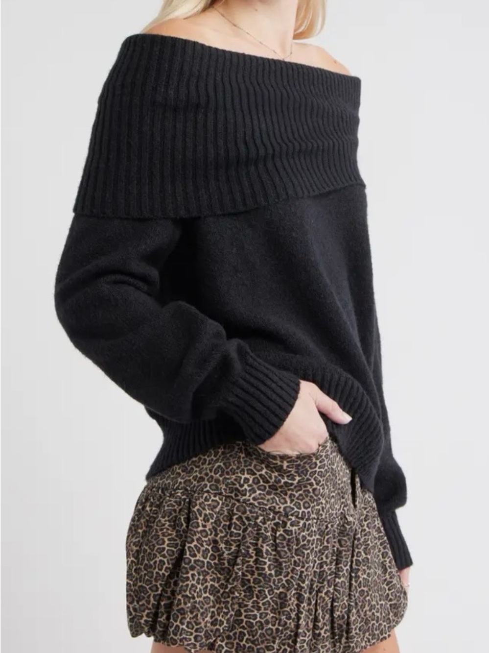 Abercrombie & Fitch Off the Shoulder chunky Sweater